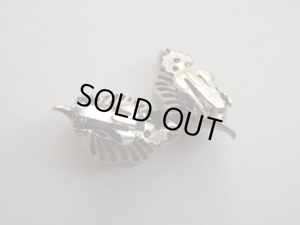 画像6: シルバーメタルとラインストーンのイヤリング (6)