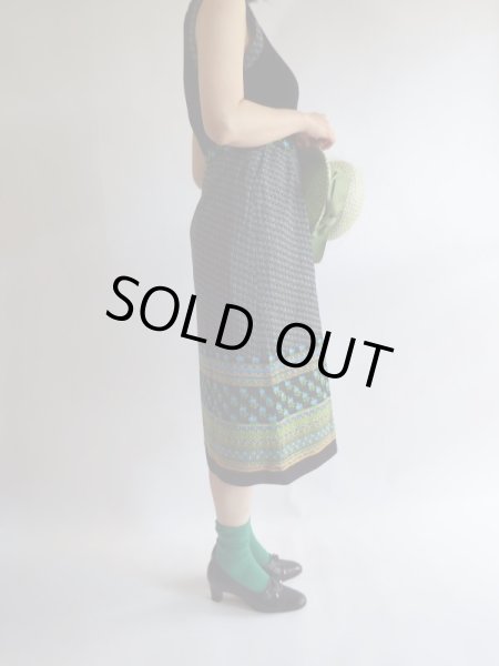 画像2: ★未使用*切り替えデザインのお花ワンピ (2)