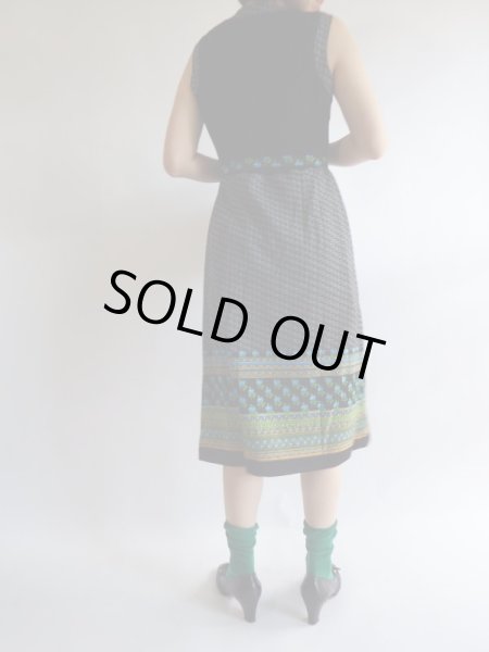 画像3: ★未使用*切り替えデザインのお花ワンピ (3)