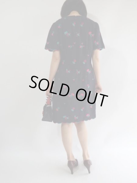 画像4: ★お仕立て品*お花刺繍の裾フリフリワンピ (4)