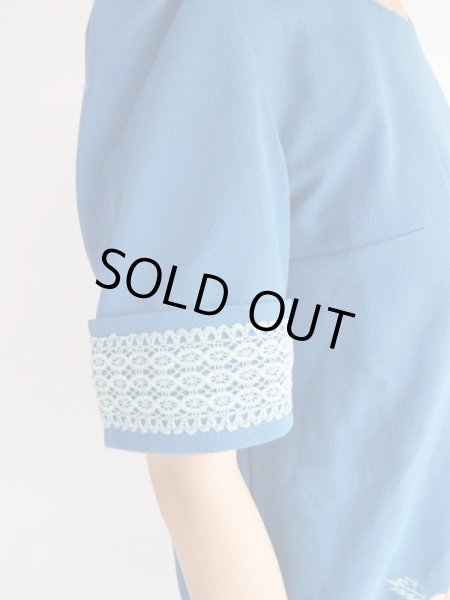 画像6: ★極上可愛いお花刺繍Ａライントップス (6)