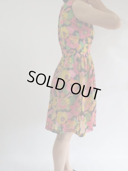 画像2: ★お仕立て品*カラフルお花ワンピ (2)