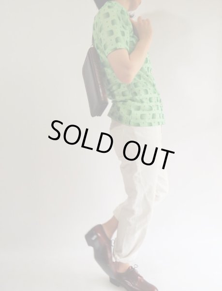 画像2: ★レトロモダン柄の緑シャツ (2)