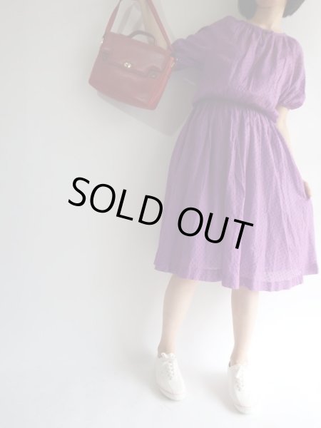 画像2: ★立体的な赤いドット柄ワンピ (2)