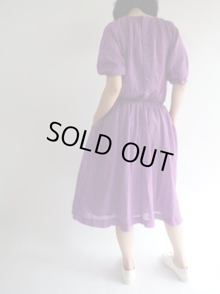 画像5: ★立体的な赤いドット柄ワンピ (5)