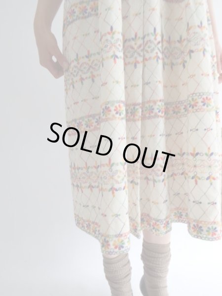 画像6: ★カラフルお花刺繍ワンピ (6)