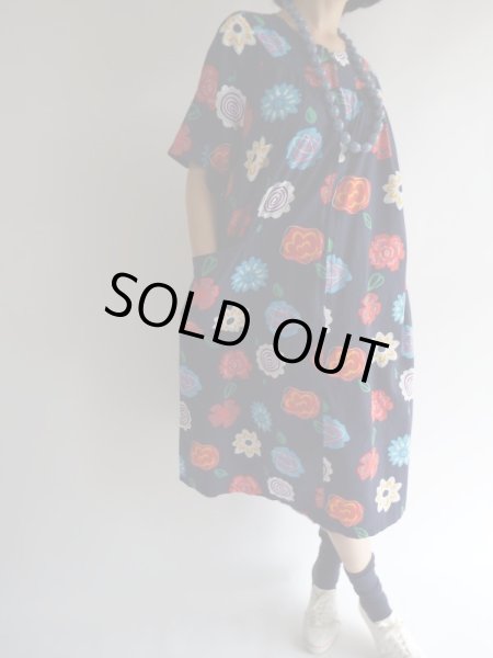 画像8: ★紺地にお花ちゃんのコットンワンピ (8)