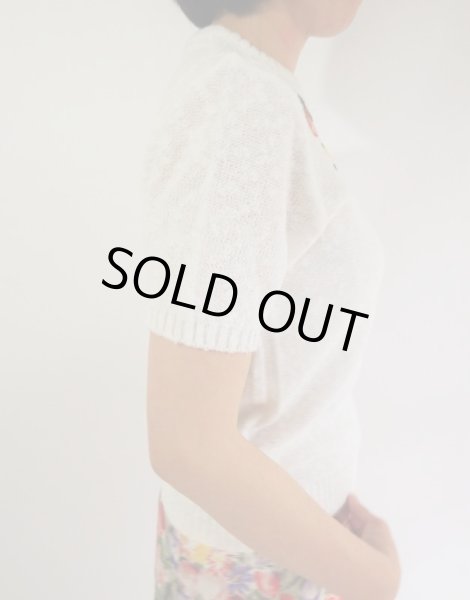 画像2: ★未使用*苺とお花刺繍ニット (2)