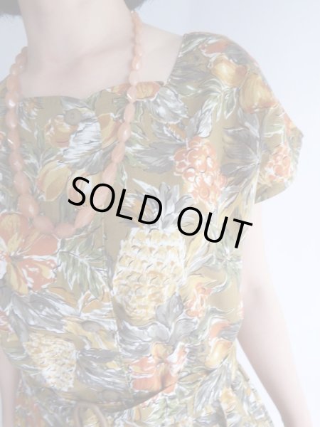 画像7: ★未使用*パイナップルや木の実、お花柄コットンワンピ (7)