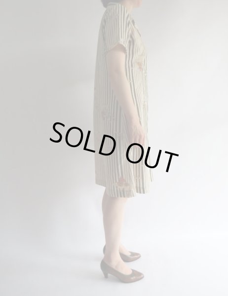 画像3: ★ストライプとお花のレトロワンピ (3)