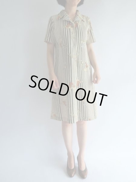 画像2: ★ストライプとお花のレトロワンピ (2)