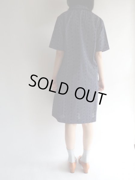 画像5: ★お仕立て品*未使用★紺地ドット柄にお花刺繍ワンピ (5)