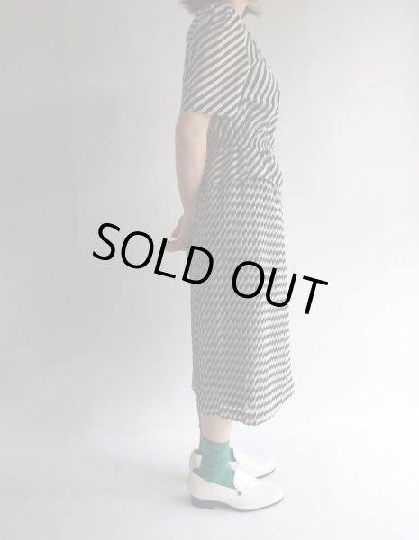 画像3: ★高島屋*ナナメストライプがカッコいいワンピ (3)