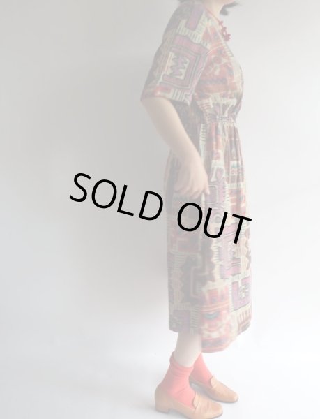 画像4: ★おもしろ柄のレトロワンピ (4)