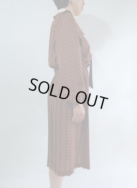 画像5: ★ミスオンワード*クラシカルデザインワンピ (5)