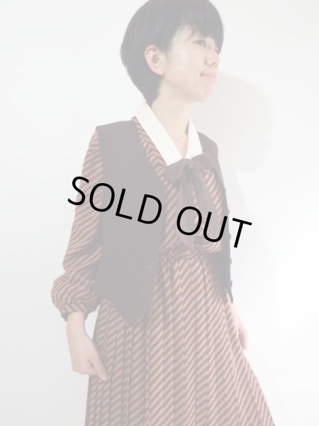 画像14: ★ミスオンワード*クラシカルデザインワンピ (14)