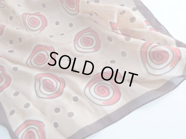 画像2: スウェーデン茶リブのモダン柄スカーフ (2)