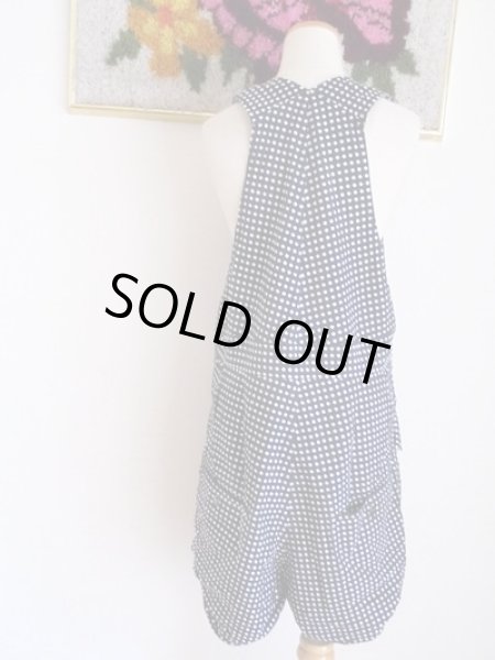画像6: 濃紺×白水玉のレトロなサロペット (6)