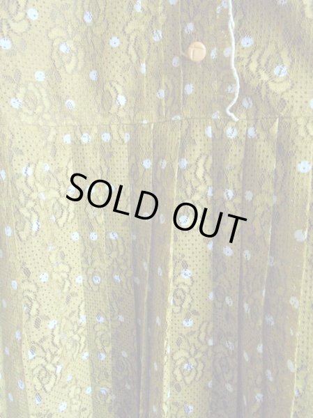 画像5: お花のレース生地*山吹色の水玉ワンピ (5)