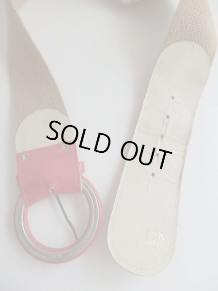 裏面に少々汚れあります