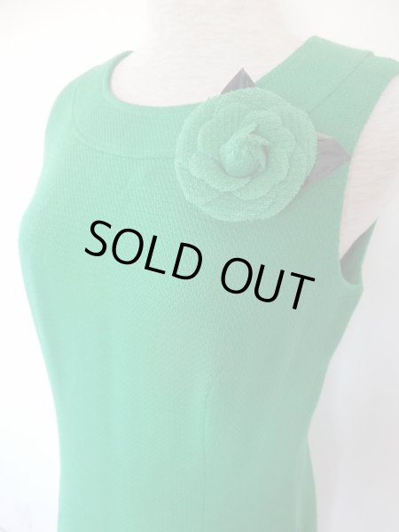 画像4: クレイサス*グリーン色お花ボタンのコート&ワンピセット (4)