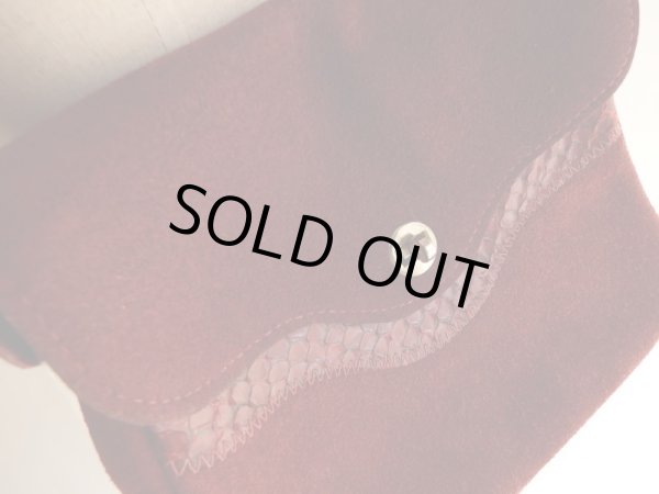 画像4: スエード素材のレトロショルダーバッグ (4)