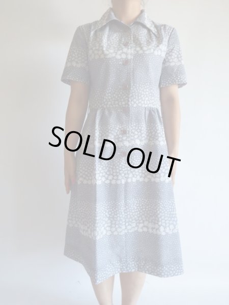 画像3: ブルーグレー色白花柄半袖ワンピ (3)