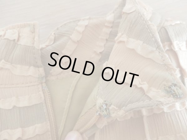 鍵ホック部分に変色あり