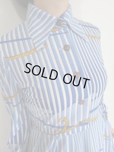 画像7: 黄色いベルト柄のワンピース (7)