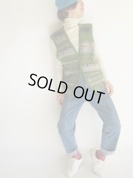画像2: グリーンティー色のミックス糸ニットベスト (2)