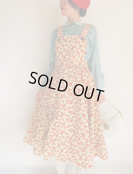 画像3: 夢見る花柄ベロア系エプロンワンピース (3)