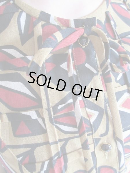 画像7: 未使用*切り絵風カラシ色ワンピース (7)