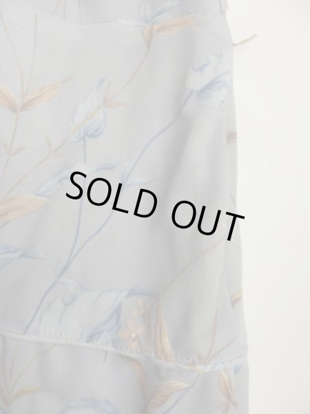 前身左側に薄汚れあり