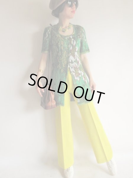 画像2: イタリア製*大きな草花柄のニットカーデ (2)