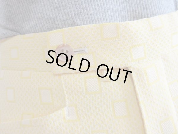 画像8: ●未使用*レモンイエロー色のスクエア柄パンツ (8)