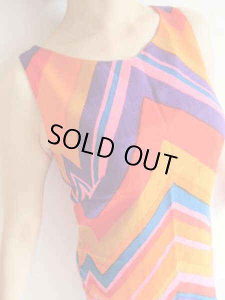 画像6: 60’s風ギザギザ模様のノースリワンピ【送料無料】 (6)