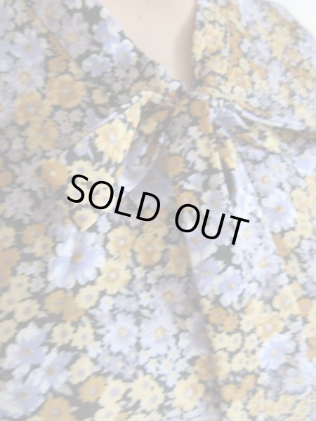 画像8: ヴィンテージ感際立つ大人の花柄 (8)