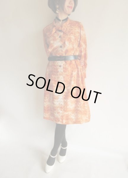 画像2: 豪華刺繍生地で仕立てられた1点モノ (2)