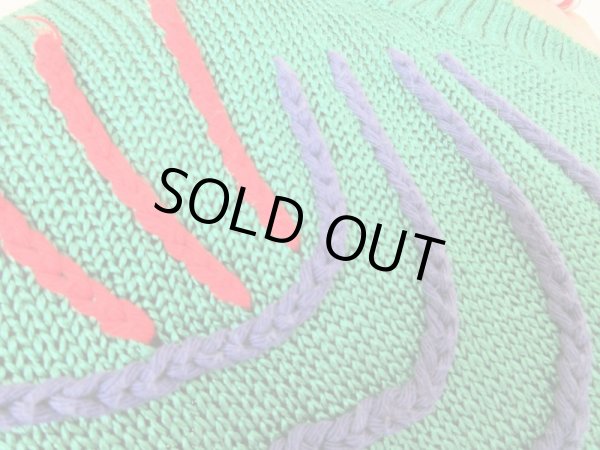 画像8: 立体ステッチとポンポンのカーディガン (8)