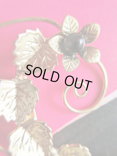 画像2: 未使用*葉っぱとお花のフェイクパール装飾ブローチ (2)