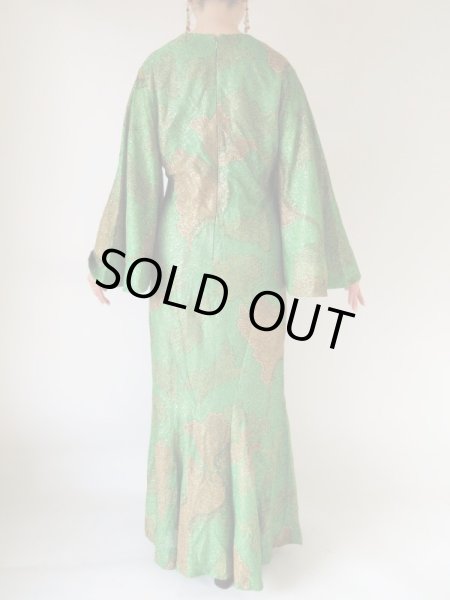 画像6: まるで着物を纏っているかのような (6)