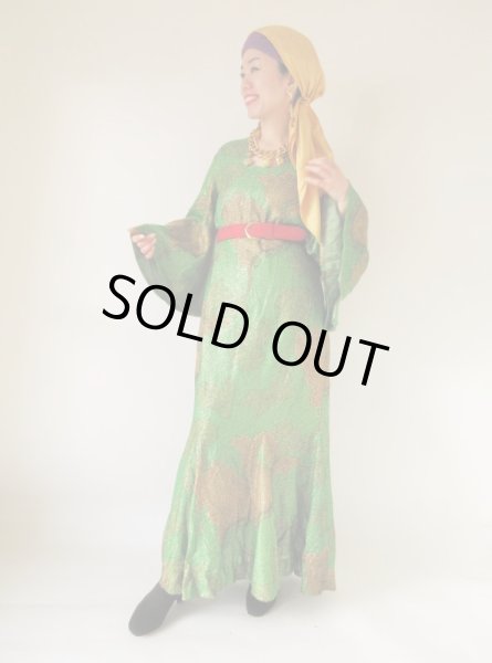 画像3: まるで着物を纏っているかのような (3)