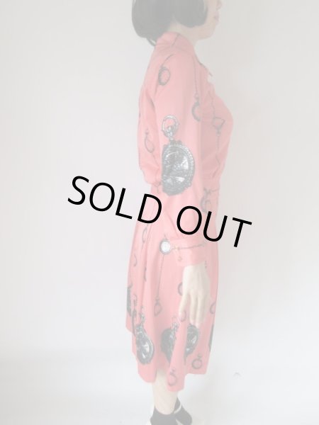 画像4: 突き抜ける存在感 (4)