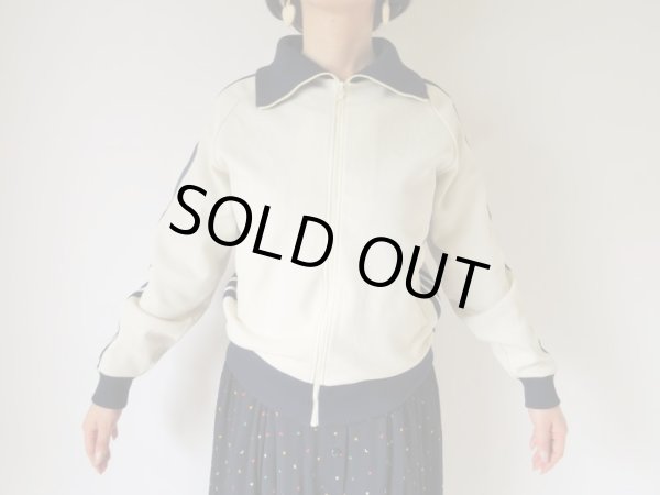 画像3: 安定のバイカラー (3)