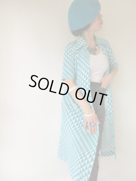 画像2: 目が覚めるようなバイカラー (2)