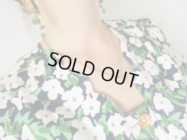 画像4: スカラップ襟の白花模様に夢中 (4)