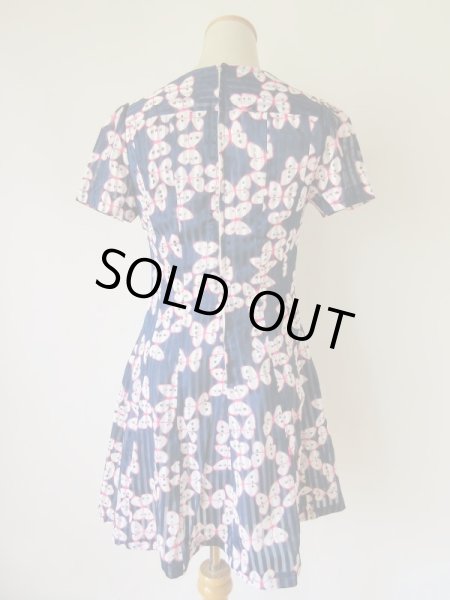 画像7: ネイビーに白蝶々柄ワンピ (7)