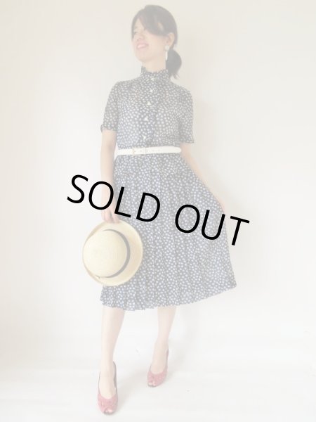 画像2: レディーなネイビーのワンピース (2)