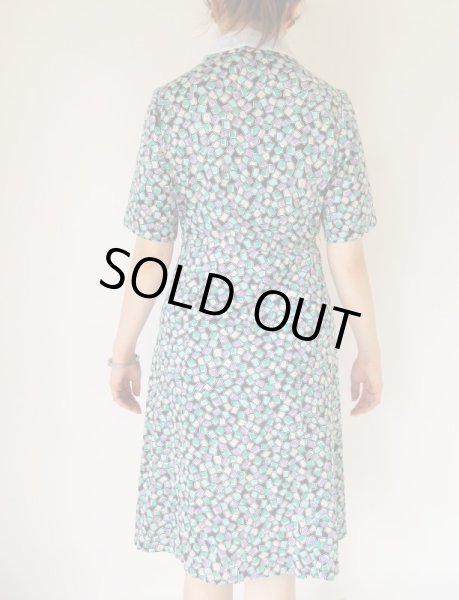 画像7: 爽やかチュールの切り替え襟ワンピース (7)