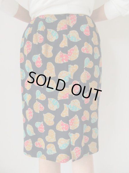 画像5: リーフ柄のラップ風デザインスカート (5)